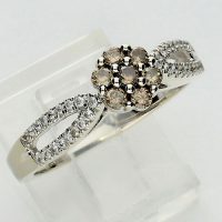 champagne-diamond-ring