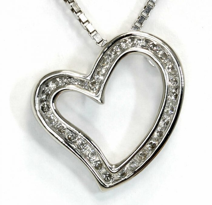 for-sale-diamond-heart-pendant-neckalce-adina-jewelers