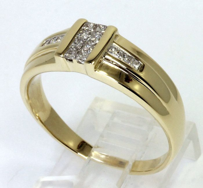 mens-wedding-band-ring