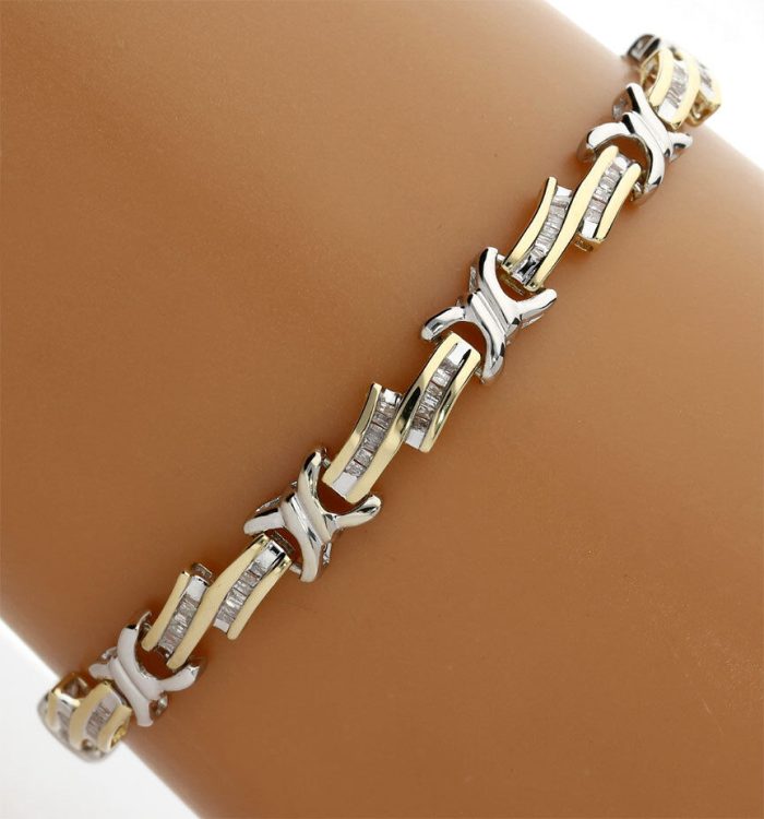 diamond-baguette-x-kiss-bracelet-gold